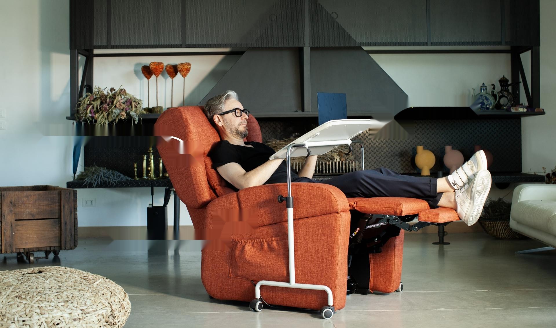 Sollevita removable armrests and transfer access